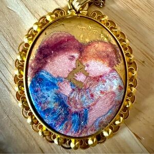 Paradise Now 18” Necklace by Edna Hibel Costume Jewelry Gold Tone